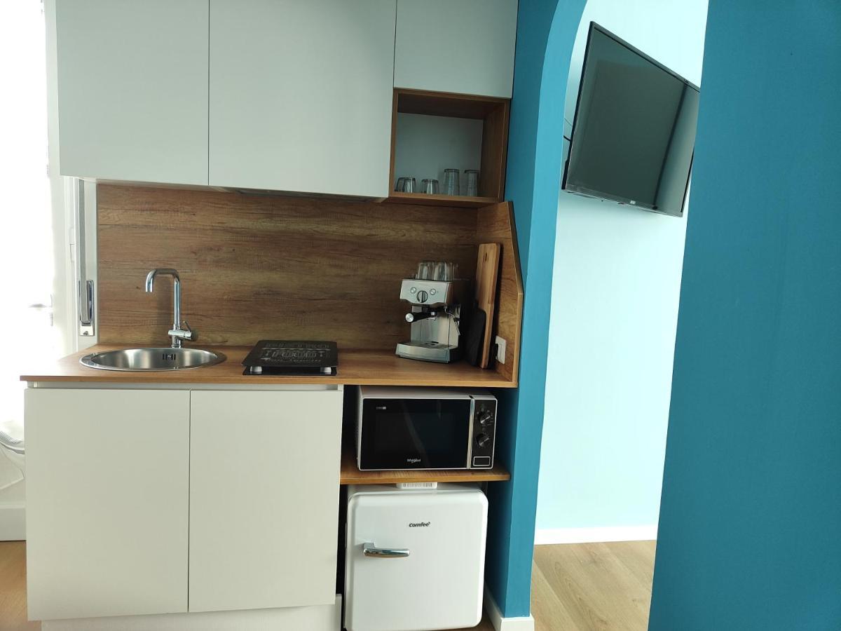 B&B Libra Rooms & Suite Salerno Luaran gambar