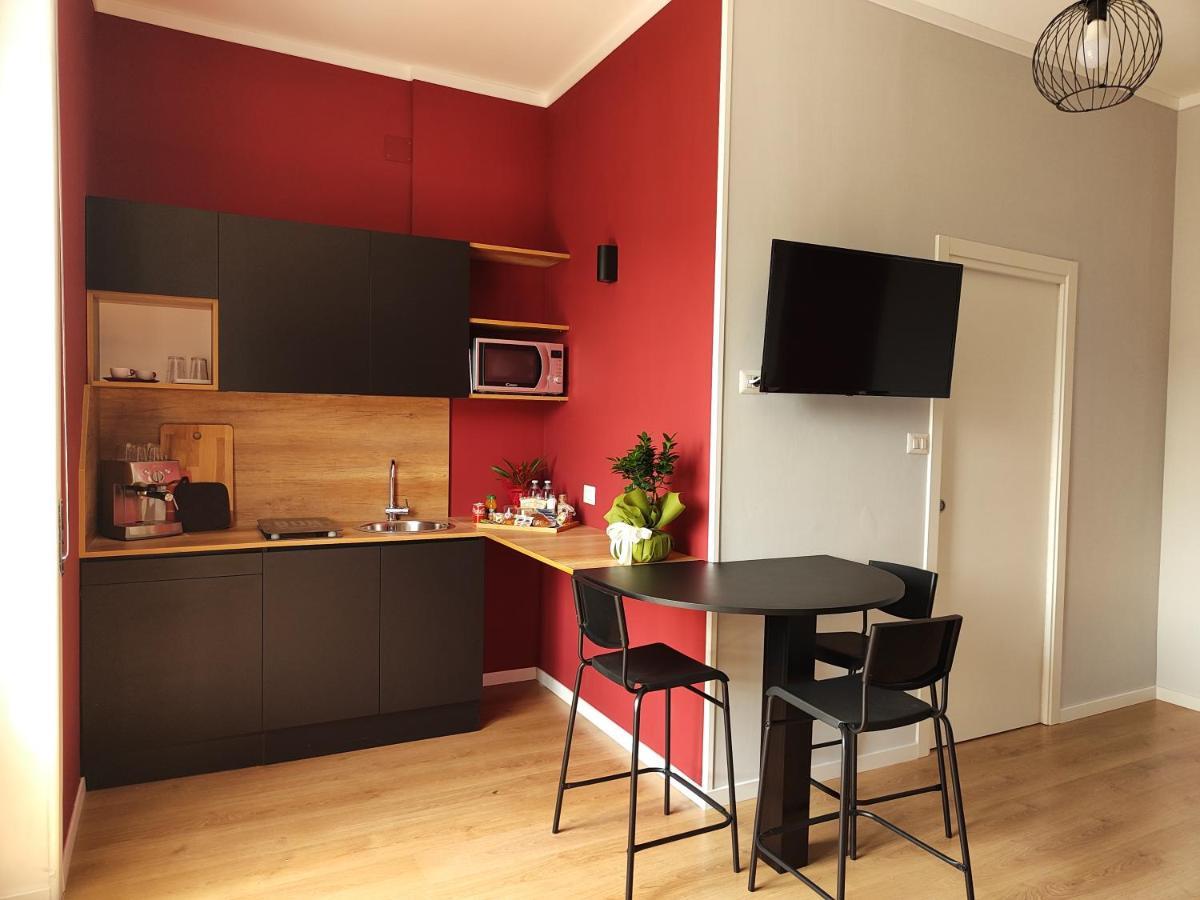 B&B Libra Rooms & Suite Salerno Luaran gambar