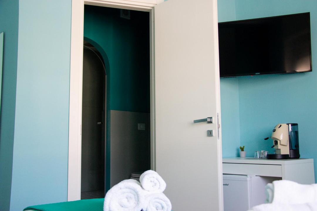 B&B Libra Rooms & Suite Salerno Luaran gambar