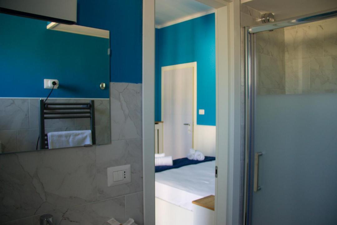 B&B Libra Rooms & Suite Salerno Luaran gambar