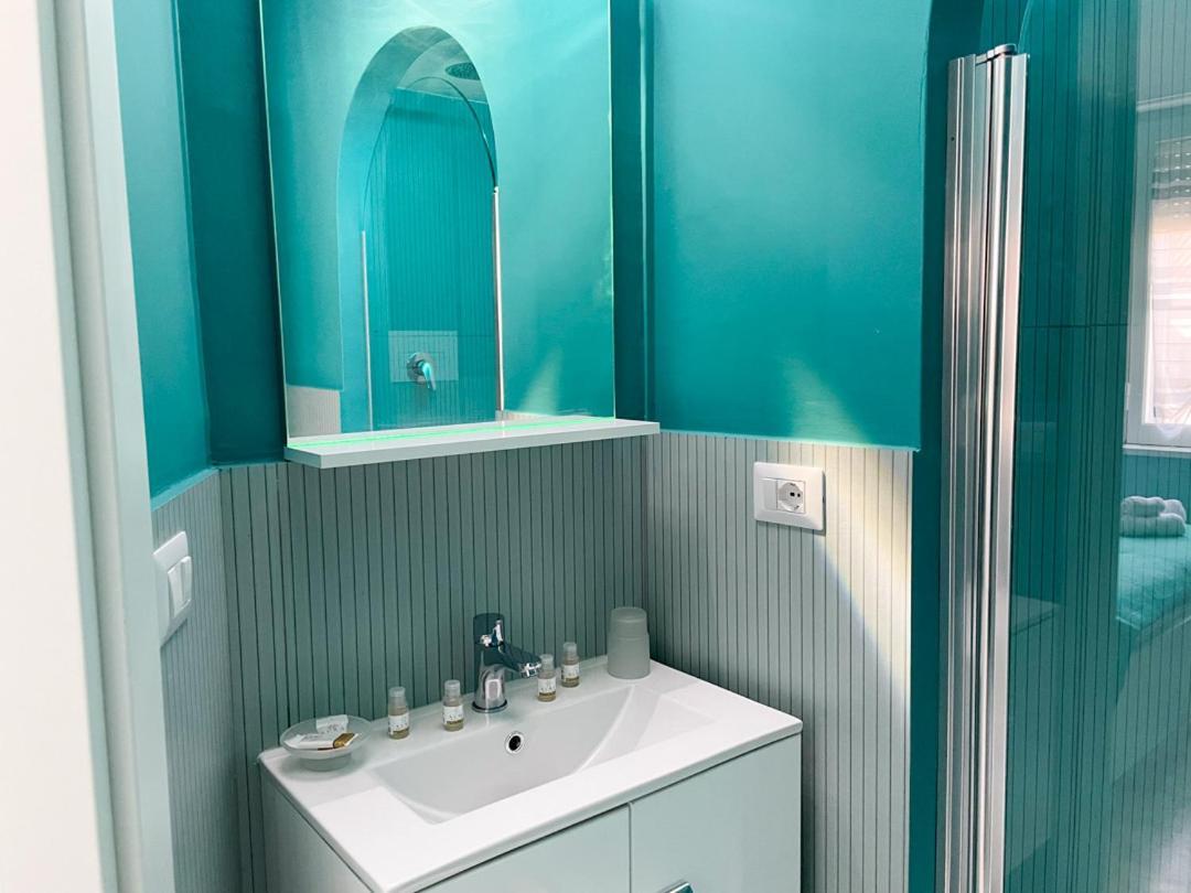 B&B Libra Rooms & Suite Salerno Luaran gambar
